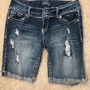 Vanity Sasha Jean Cut offs